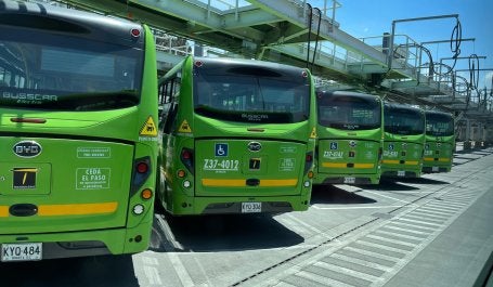 Flota eléctrica del operador La Rolita en Bogotá
