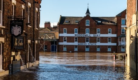 Inundaciones de febrero de 2022 en York, Inglaterra. Crédito de foto: alh1 en Flickr.