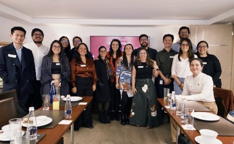 Desayuno modelos macroeconómicos 